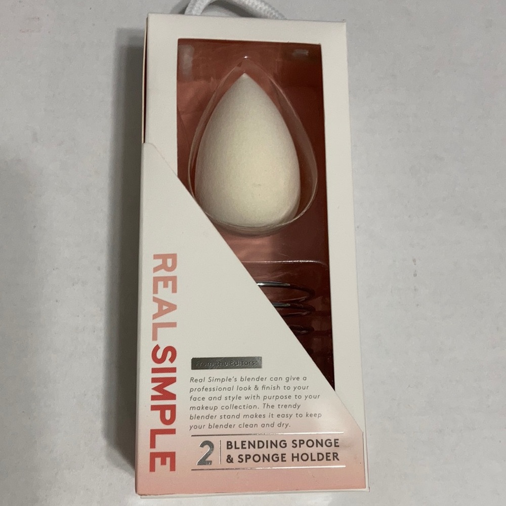 NIB Makeup Blending Sponge & Blending Sponge stand
